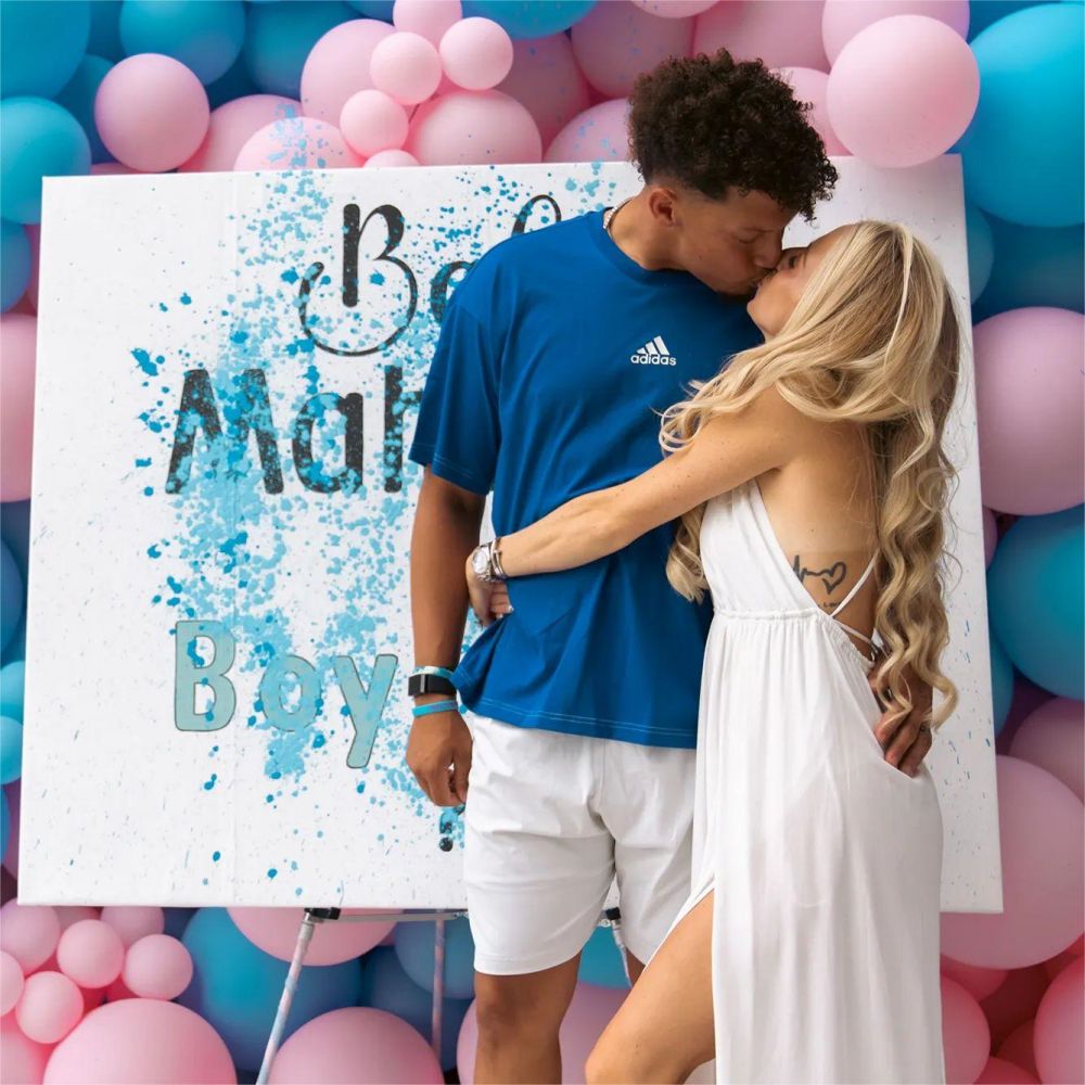 Blue and Pink Gender reveal Party Balloons