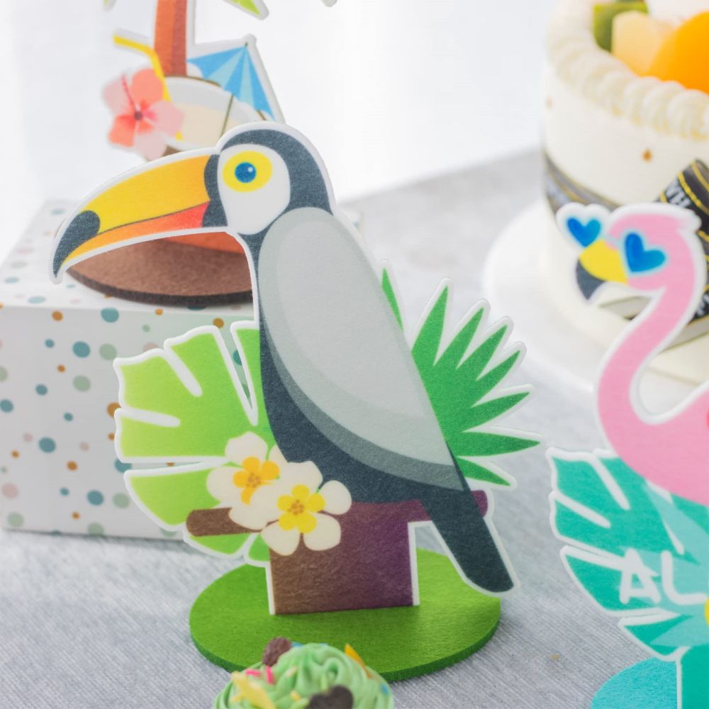 toucan table centerpiece for summer hawaii table decorations