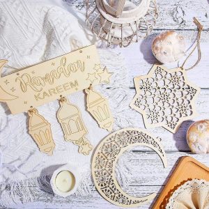 DIY Ramadan Mubarak Wooden Party Pendants