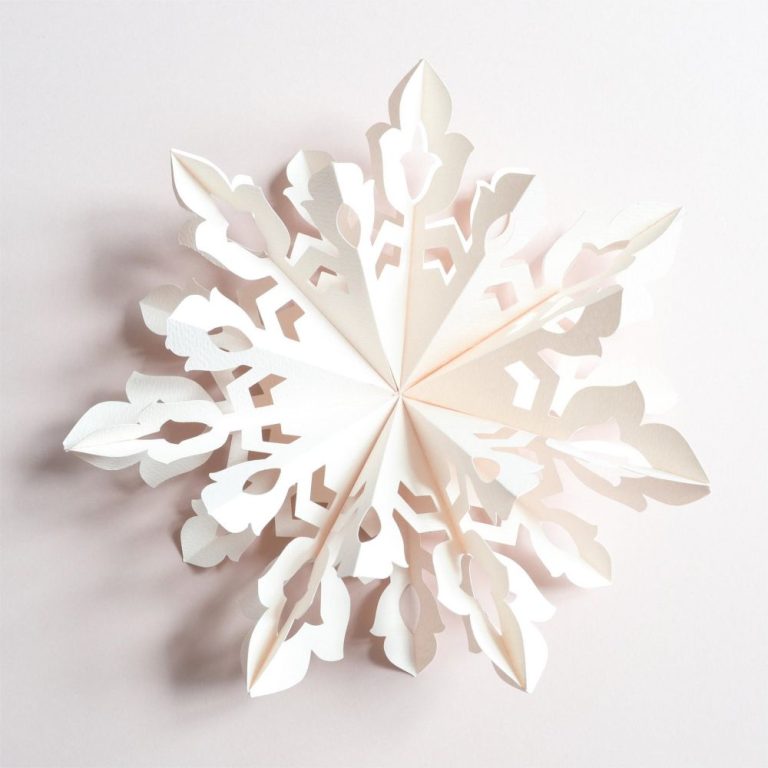 DIY Paper Snowflake Fan Christmas Tree Ornament Decoration