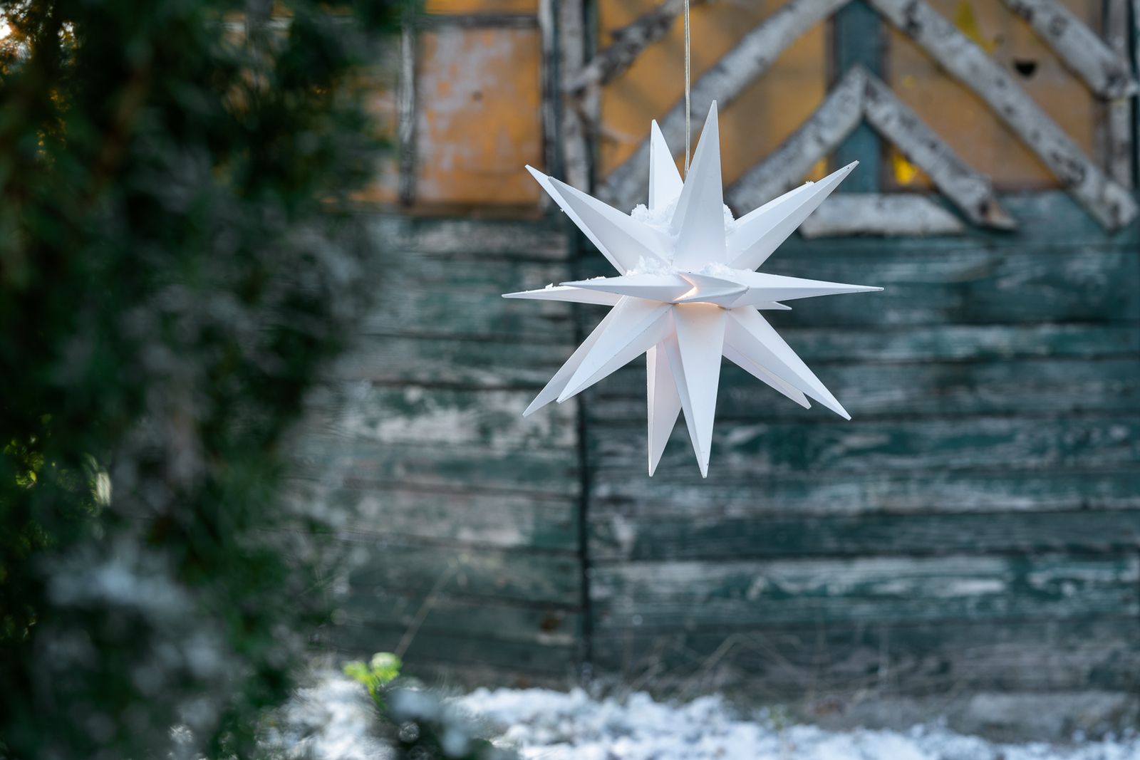 LED star indoors and out battery