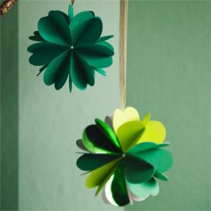 Paper Shamrock Decoration