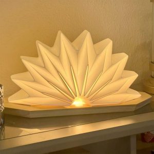 Origami Lampshade Paper Desk Lamp with wooden base