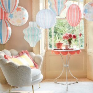 Round Oval And Wavy Paper Lanterns Stars Stripes Lanterns