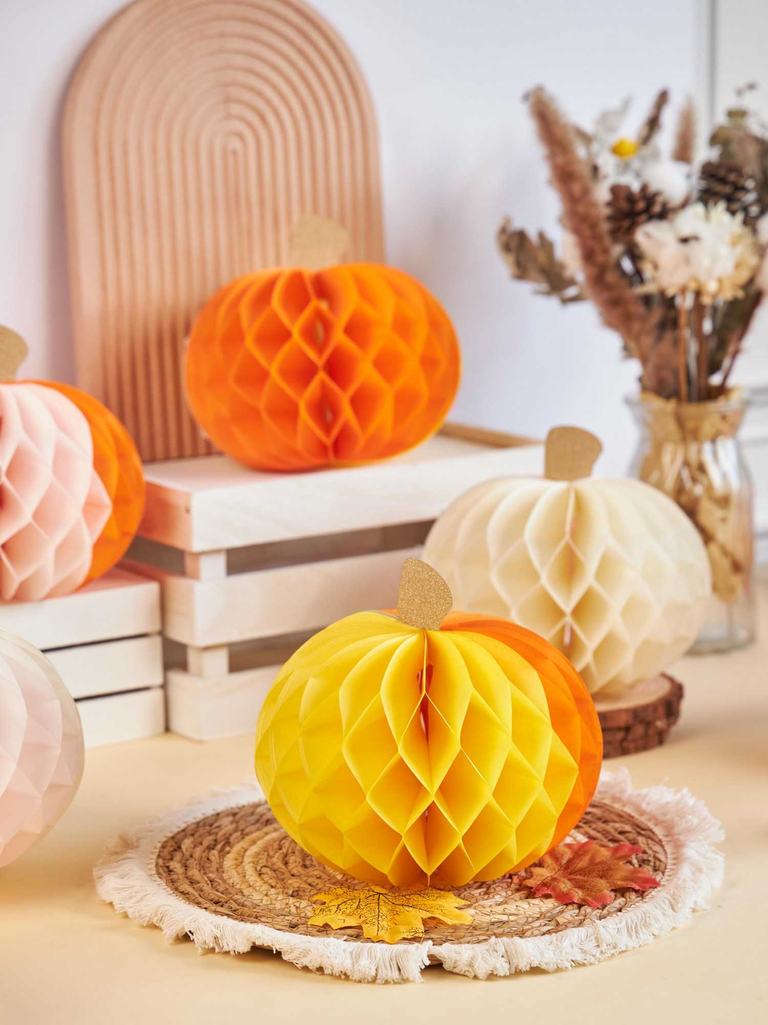 two toned paper pumpkin honeycomb crafts